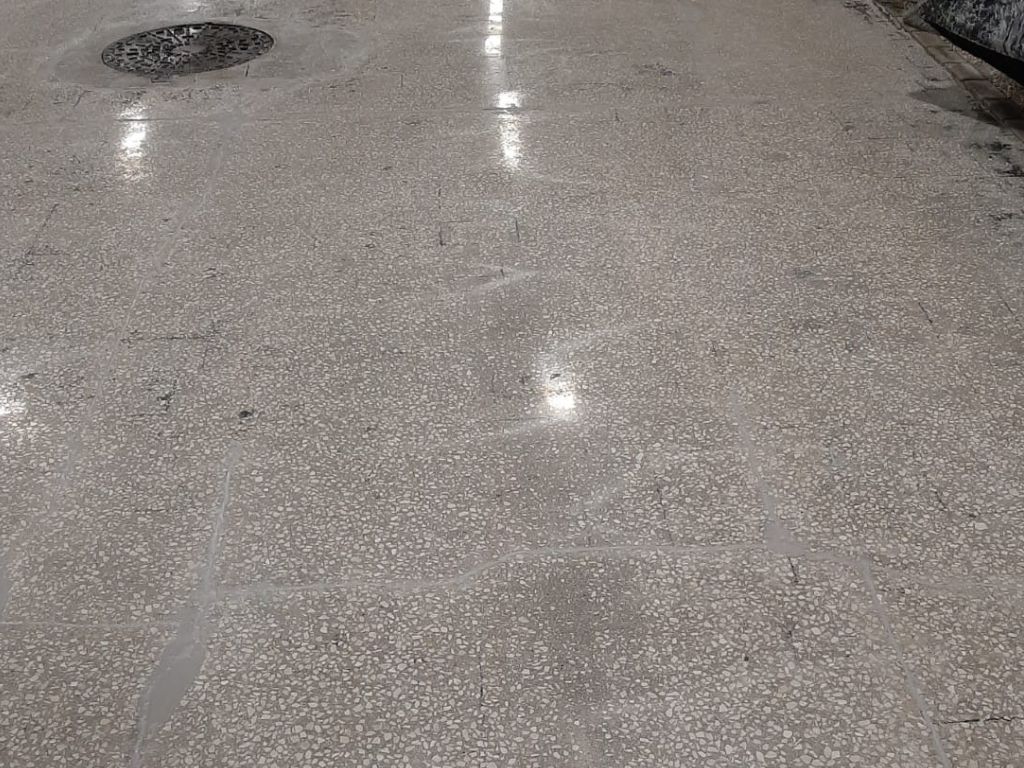 Trabajo de hormigón pulido en Granada.